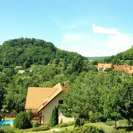 Nyugalom Szigete Vendeghaz * Szigliget