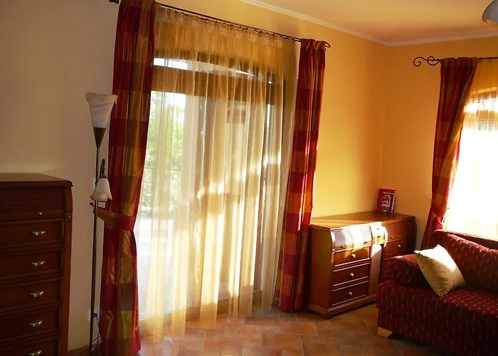 Nyugalom Szigete Vendeghaz Pensjonat