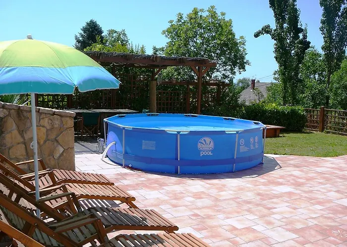 Pensjonat Nyugalom Szigete Vendeghaz